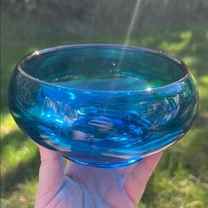 VTG Viking Glass Blue Bluenique Bowl Epic Long Tail Bird Candy Dish Bottom
